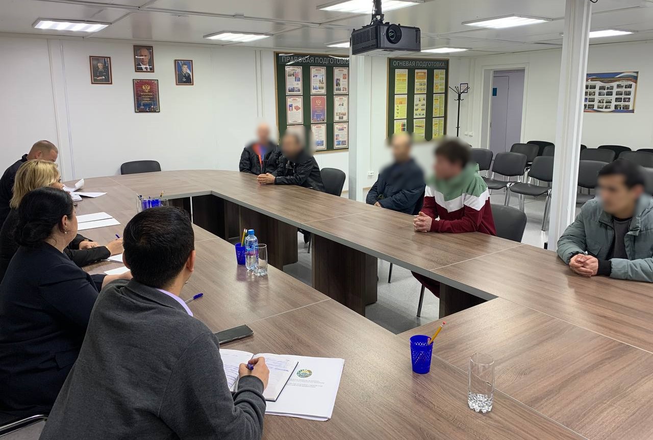 Ombudsman Visits Temporary Detention Center for Foreign Citizens in Moscow and Meets with Uzbek Nationals