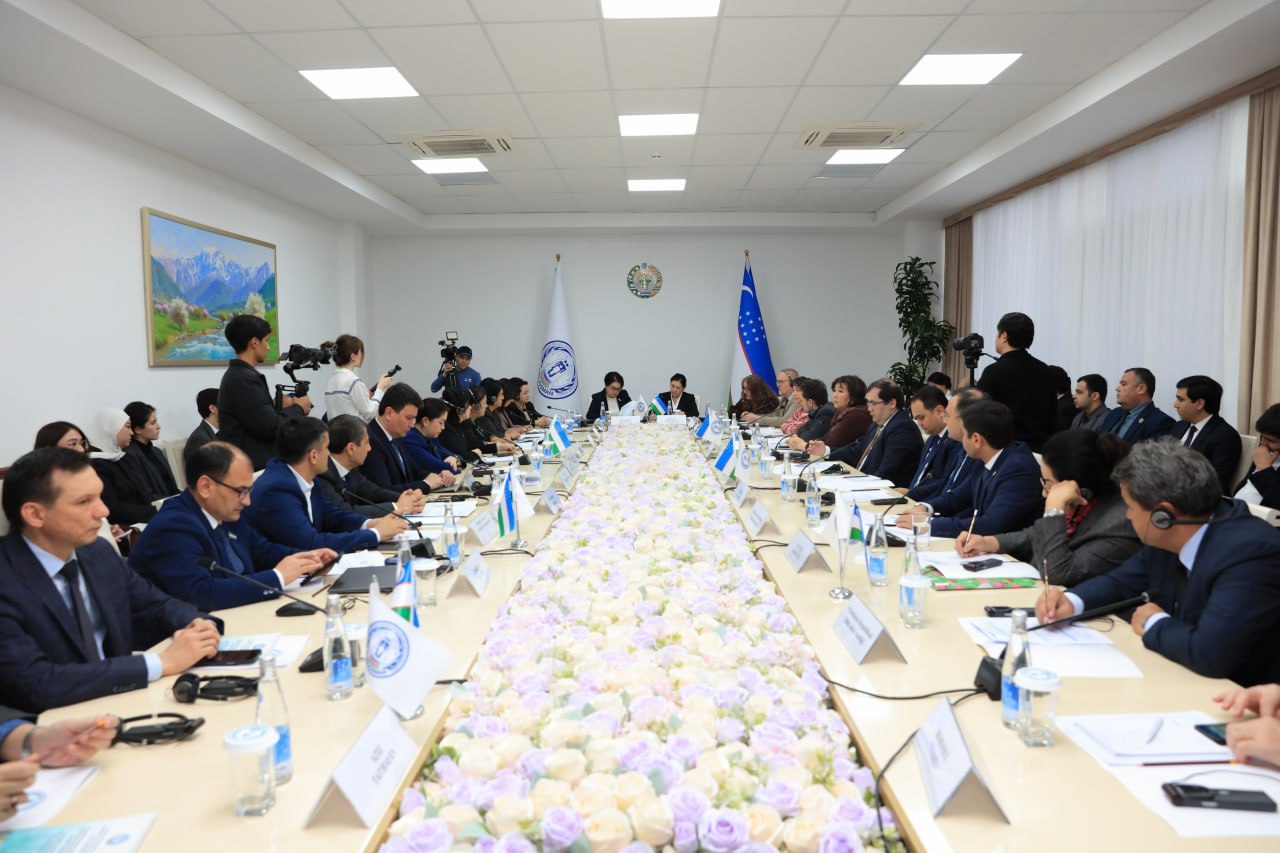Uzbekistan’s Constitution and the Universal Declaration of Human Rights: Harmony and Compatibility  On 12 December 2025 at 10:00, a roundtable discussion titled “Uzbekistan’s Constitution and the Universal Declaration of Human Rights: Harmony and Compatibility” was held by the Commissioner for Human Rights of the Oliy Majlis (Ombudsman) in cooperation with the Legislative Chamber and with the support of the UN Development Programme in Uzbekistan.  The event brought together members of the Senate and deputies of the Legislative Chamber of the Oliy Majlis, the Commissioner for Children’s Rights (Children’s Ombudsman), representatives of the Prosecutor General’s Office, the Ministries of Internal Affairs and Justice, staff of the Ombudsman’s Office, members of the Ombudsman’s Scientific Advisory Council, legal scholars, professors, university rectors and students, representatives of the National Human Rights Centre of Uzbekistan, civil society institutions, and the media.  The roundtable was organized in connection with the 33rd anniversary of the adoption of the Constitution and the anniversary of the Universal Declaration of Human Rights. Participants discussed constitutional guarantees for the protection of human rights in national legislation, the practical implementation of these guarantees, and their alignment with international legal standards.  It was emphasized that the Constitution of Uzbekistan fully reflects the key principles of the Universal Declaration of Human Rights — the recognition of human dignity as the supreme value, equality, justice, and guarantees of freedoms — and that these principles form the foundation of state policy. The reforms underway in Uzbekistan today are based precisely on these constitutional principles, prioritizing the enhancement of human dignity, the strengthening of social protection, support for vulnerable groups, and the effective safeguarding of the rights and freedoms of every citizen.  The event also addressed cooperation with higher education institutions aimed at developing students’ knowledge in the field of human rights and raising their legal awareness.  In this context, the Commissioner for Human Rights (Ombudsman) and three higher education institutions — Mirzo Ulugbek National University of Uzbekistan, Tashkent International University, and the Muhammad al-Khwarizmi Tashkent University of Information Technologies — signed memorandums of cooperation. These memorandums aim to promote research in the field of human rights, create practical training platforms for students and academic staff, and advance the integration of education, research, and practice within the legal education system.  The roundtable continued in an open discussion format, allowing for the exchange of opinions and dialogue among participants.  Press Service of the Commissioner for Human Rights (Ombudsman) of the Oliy Majlis