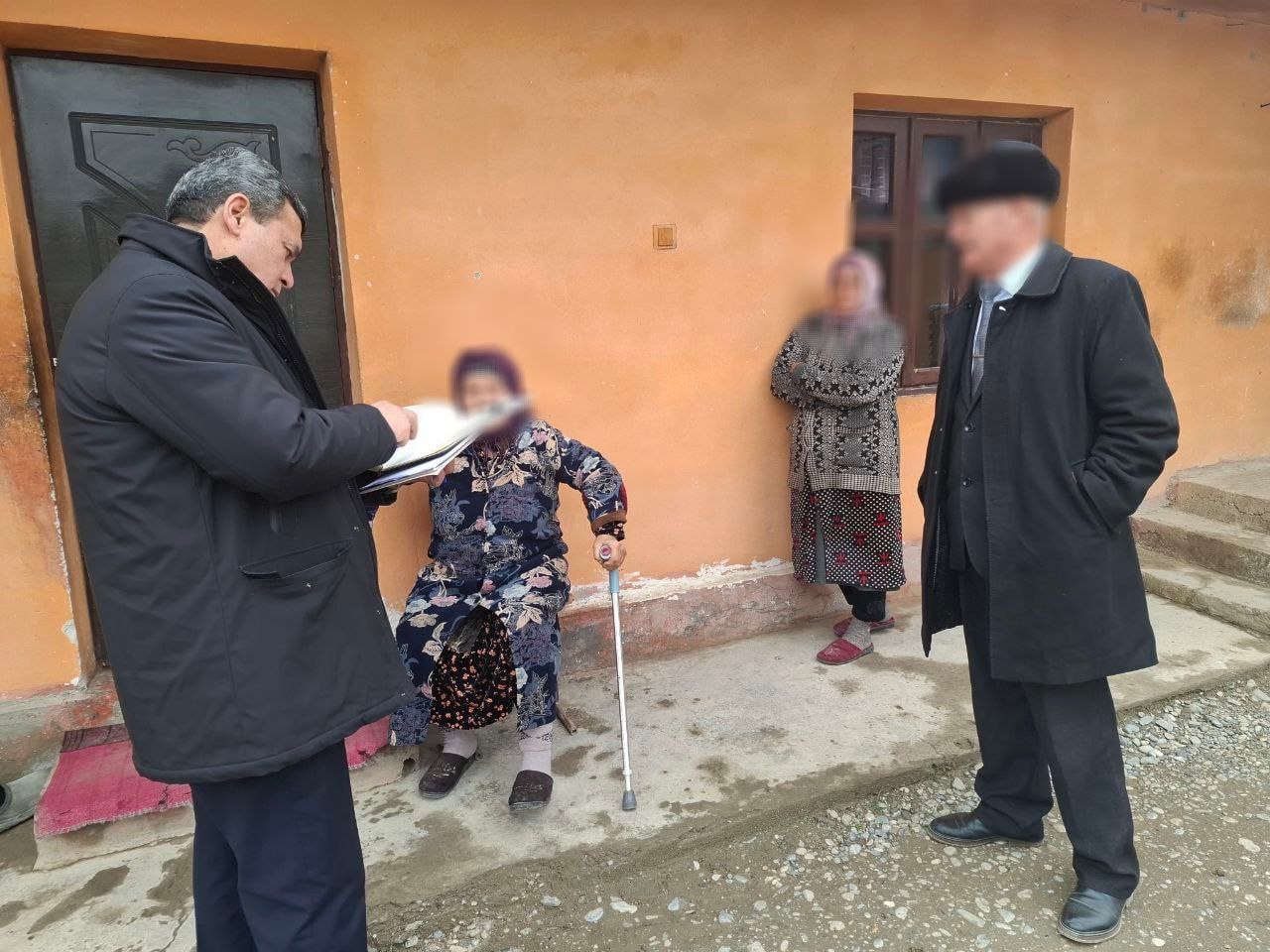 Regional representatives of the Ombudsman in the regions are studying appeals on-site